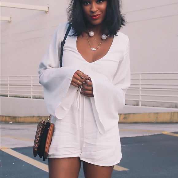 MinkPink Follow Me to Heaven Playsuit - Picture 1 of 4